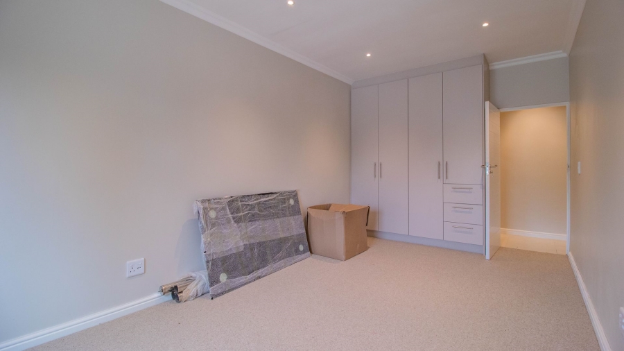 To Let 3 Bedroom Property for Rent in Bishopscourt Western Cape